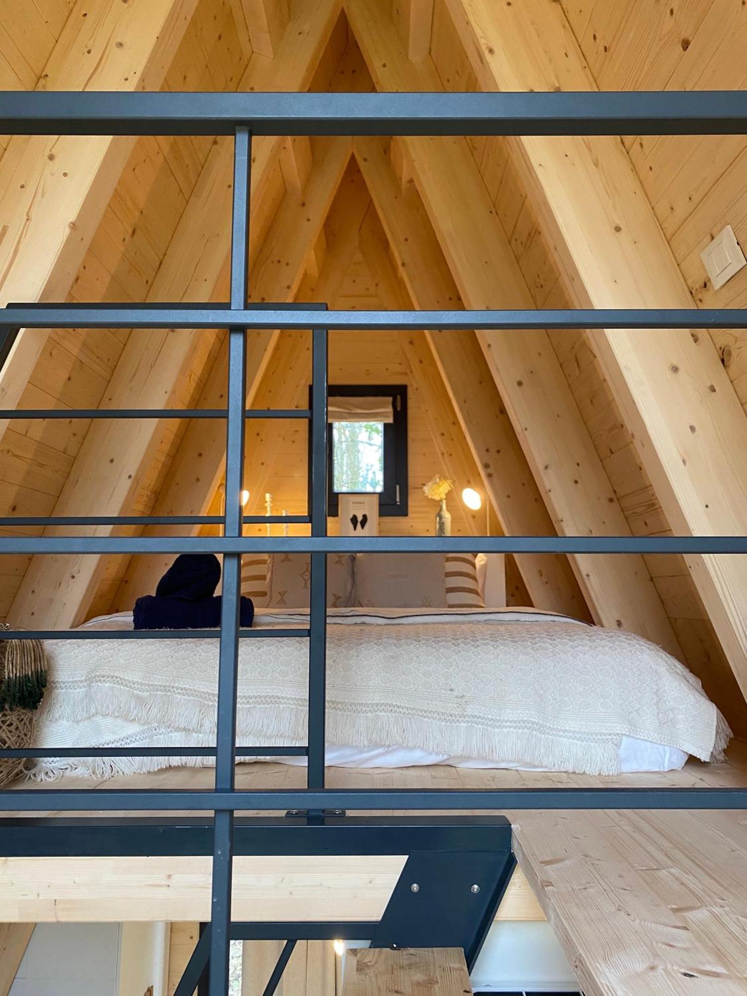 Ecolodges De Reve Dans Un Chateau De Conte De Fees Les-Trois-Moutiers Buitenkant foto