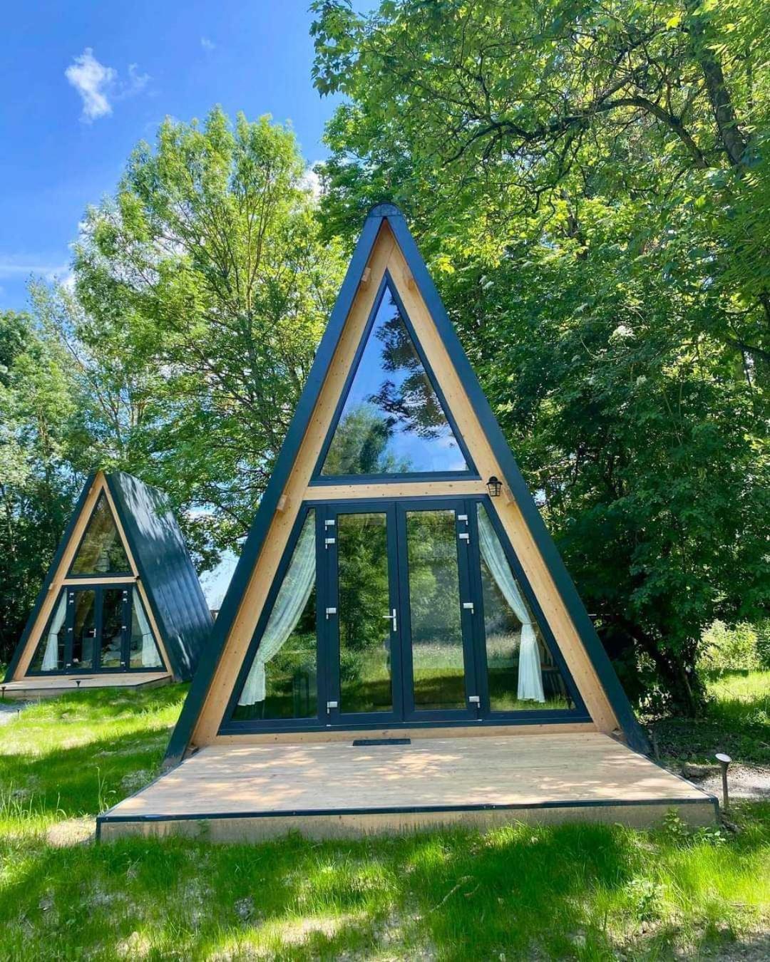 Ecolodges De Reve Dans Un Chateau De Conte De Fees Les-Trois-Moutiers Kamer foto