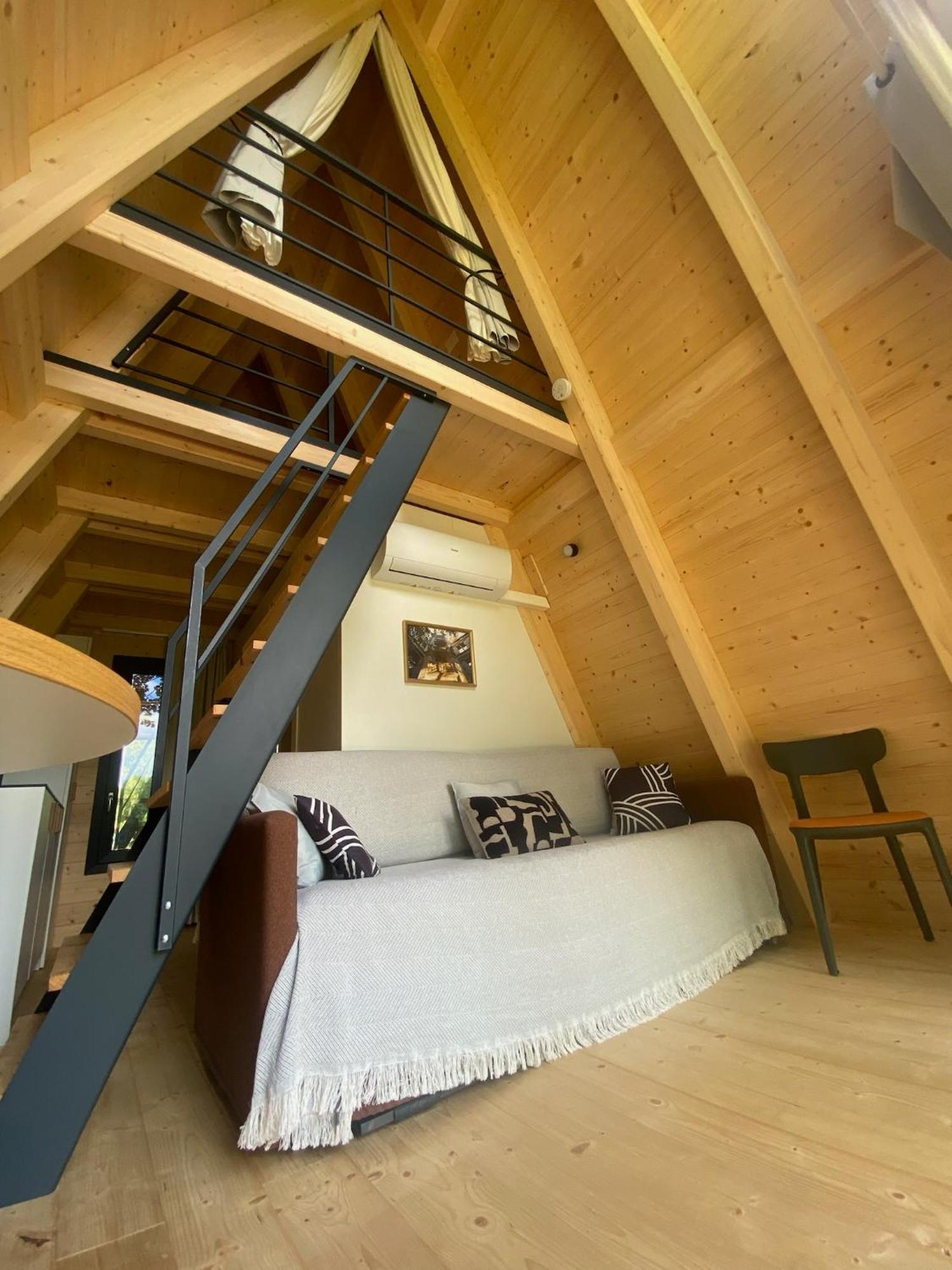 Ecolodges De Reve Dans Un Chateau De Conte De Fees Les-Trois-Moutiers Buitenkant foto