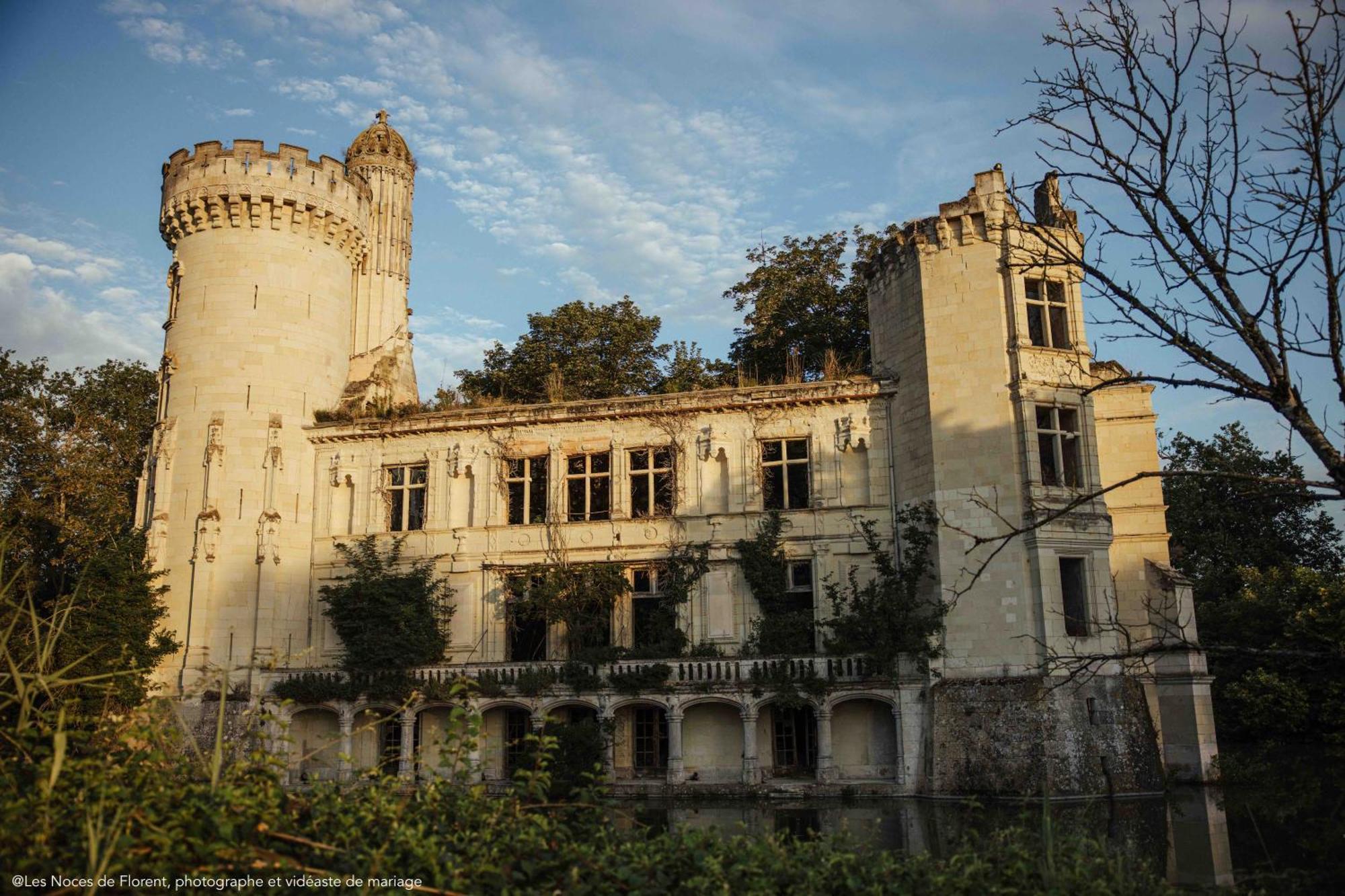 Ecolodges De Reve Dans Un Chateau De Conte De Fees Les-Trois-Moutiers Buitenkant foto