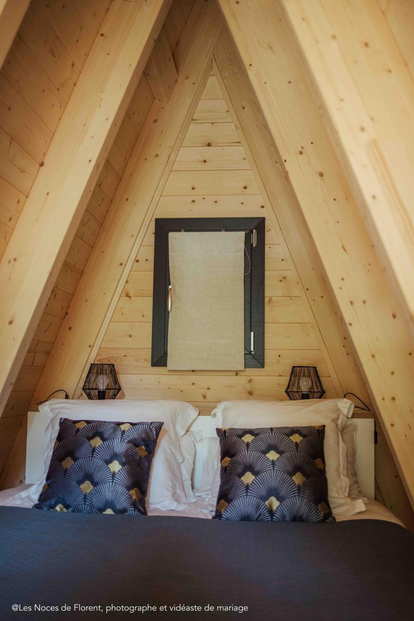 Ecolodges De Reve Dans Un Chateau De Conte De Fees Les-Trois-Moutiers Buitenkant foto